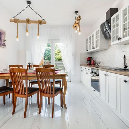 Jantar Apartamenty Sobieskiego Kołobrzeg Esterno foto